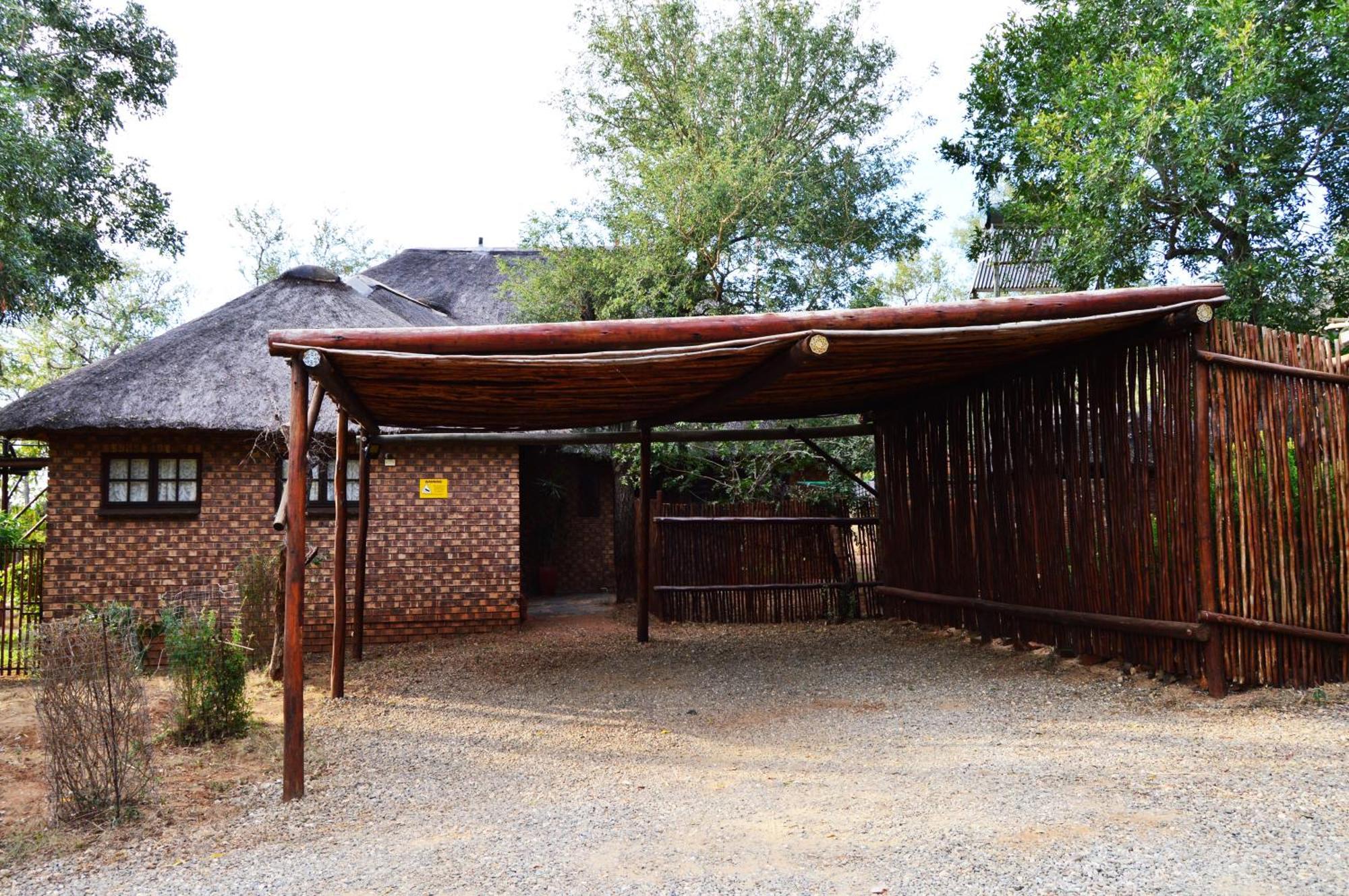 Bona Ngwenya Lodge & Safaris Marloth Park Exterior photo